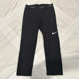 Nike cropped leggings